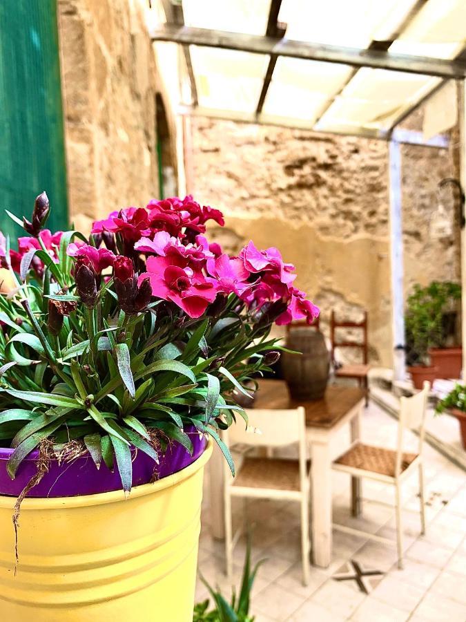 Il Vecchio Cortile Διαμέρισμα Αγκριτζέντο Εξωτερικό φωτογραφία